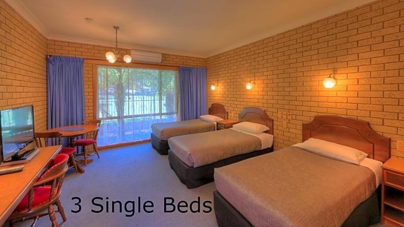 Barrass John Bright Motor Inn Esterno foto